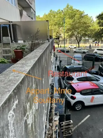 Vue de la liaison entre le restaurant du rez-de-chaussée et les appartements du premier étage